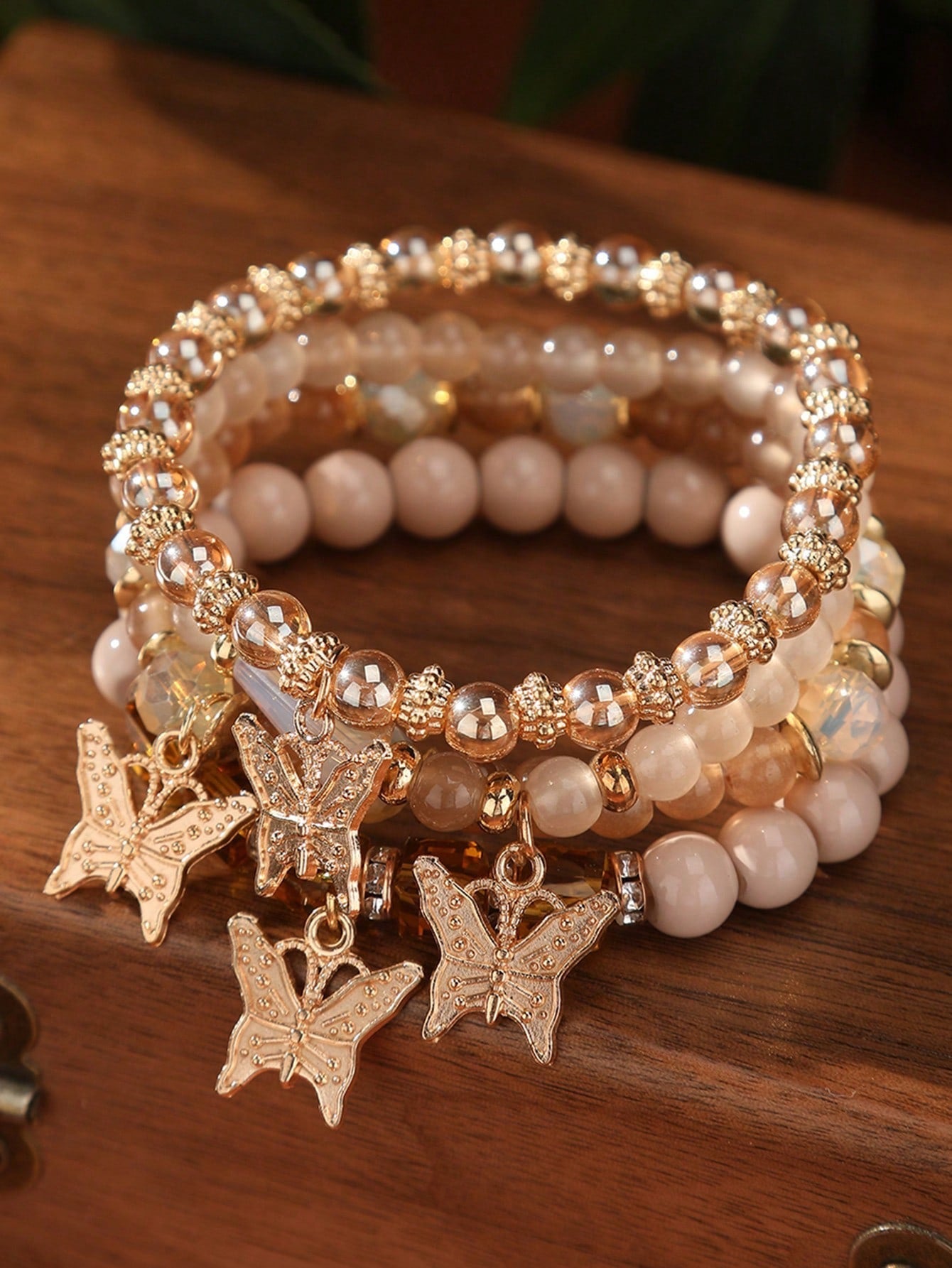 HER Exclusive Bundle Set