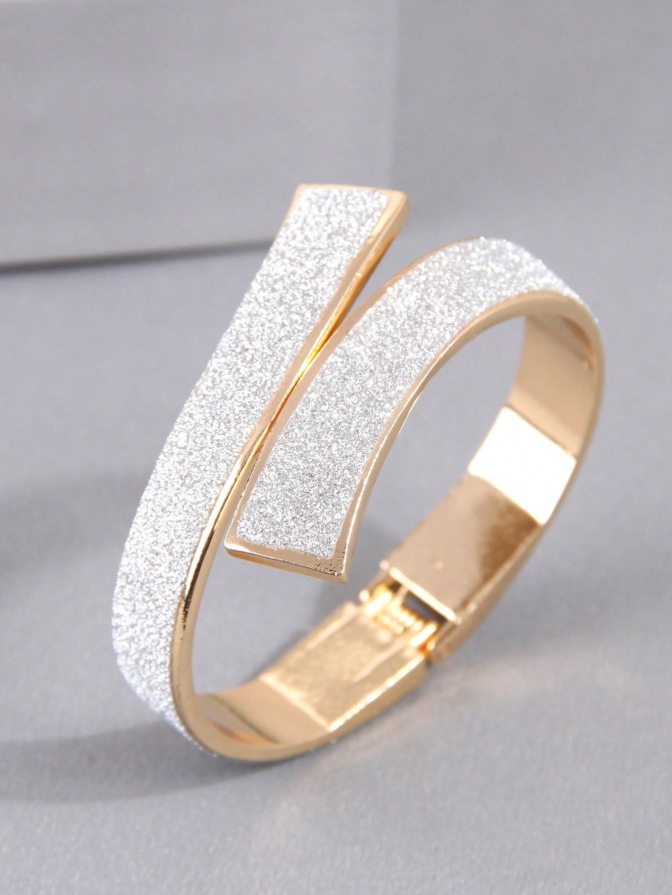 Fearless Woman Bling Bling Bracelet