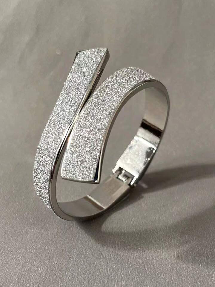 Fearless Woman Bling Bling Bracelet